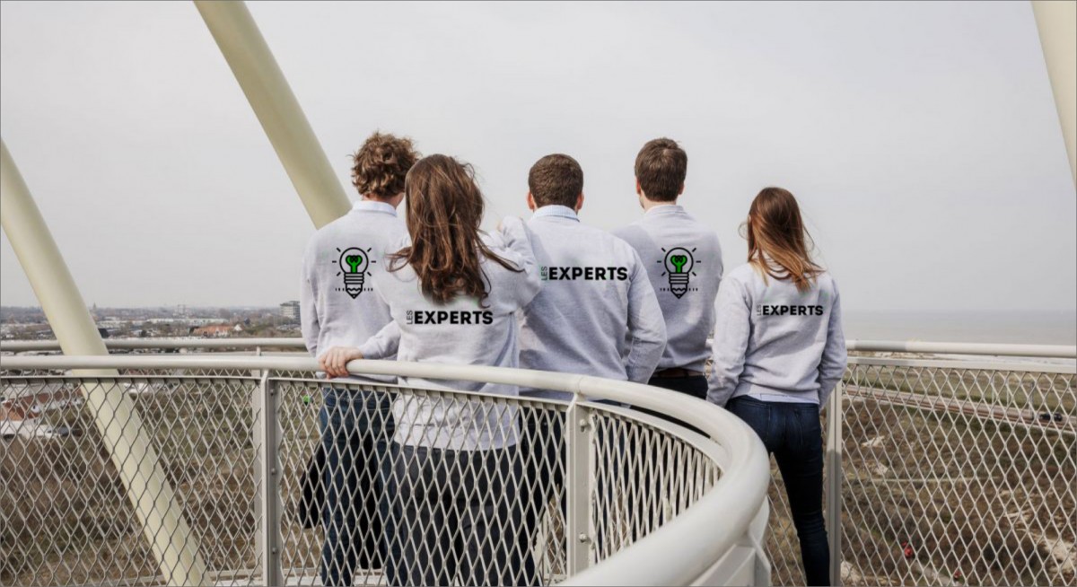 Les Experts : une nouvelle approche